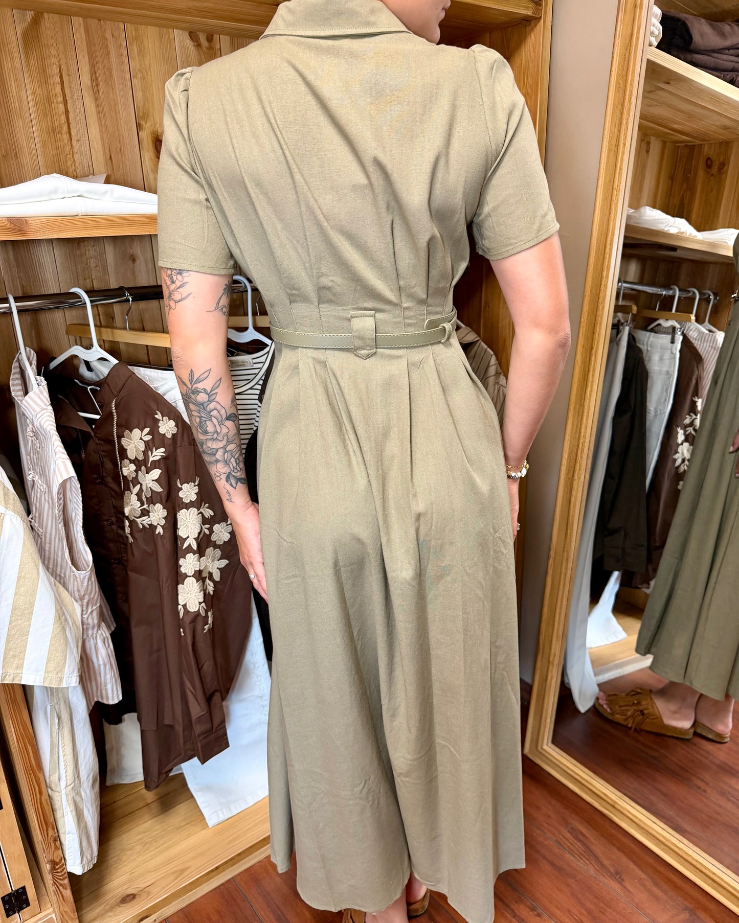Robe kaki