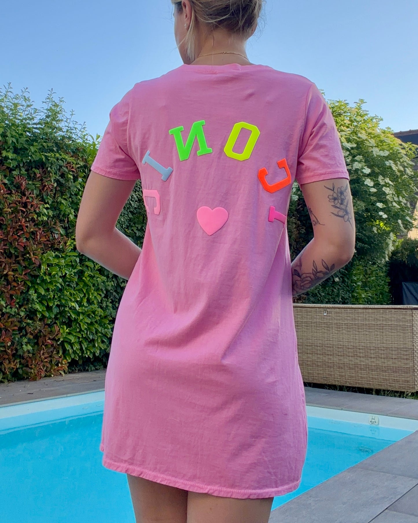 Robe courte ICONIC rose
